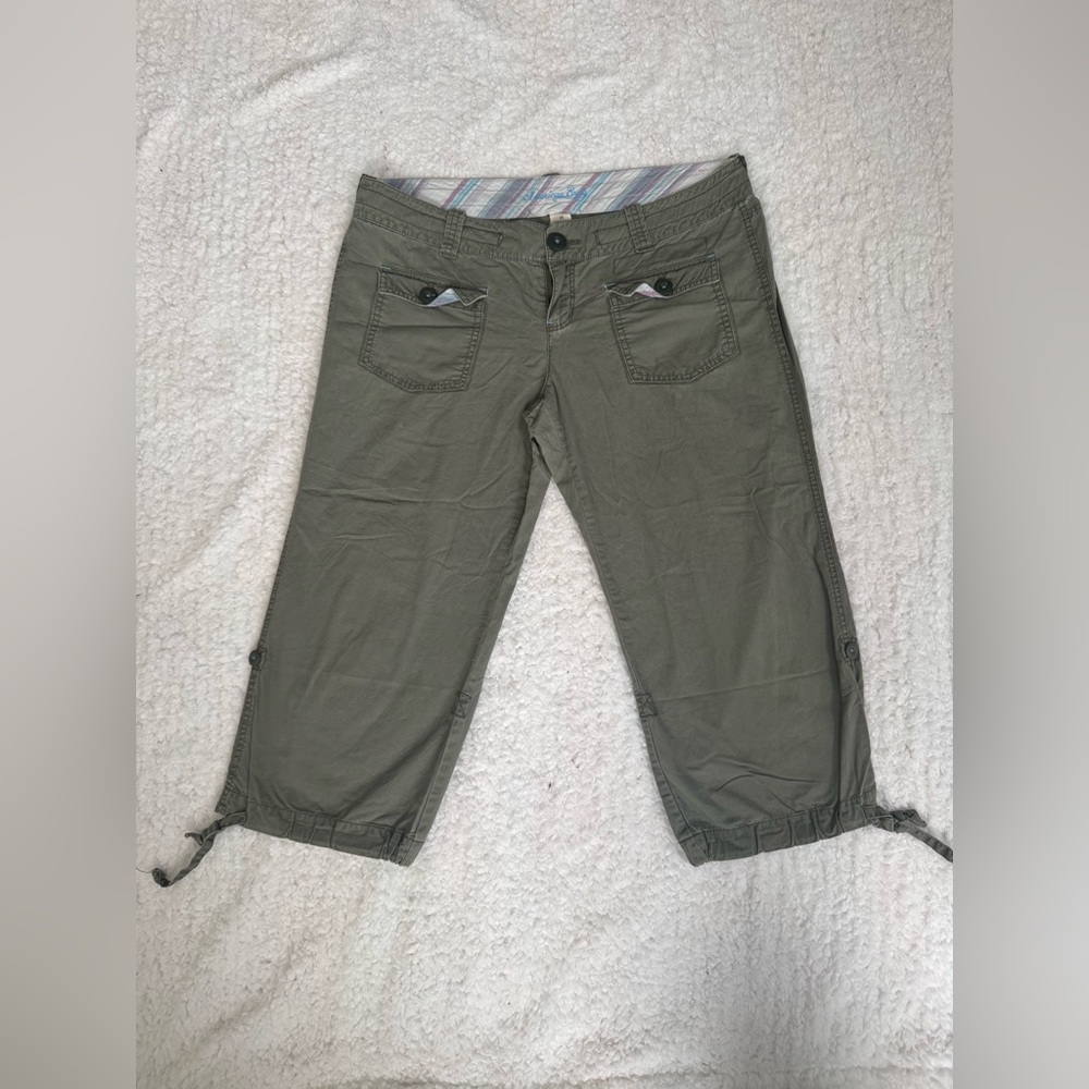 Vintage Y2K American Eagle Olive Green Cargo Crop Capris Pants Lightweight